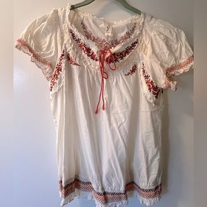 Floreat Embroidered Blouse